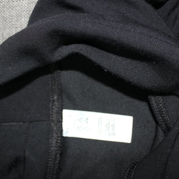 SPANX Black Air Essentials - Picture 9 of 9